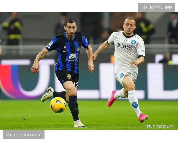 国米中场7人竞争3位置，第四中场战术角色成上位关键